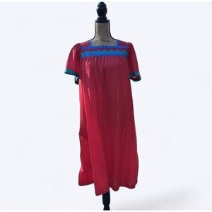 Vintage Henson Kickernick Nylon Nightgown Womens Sz S Red Vibrant Retro Mod USA